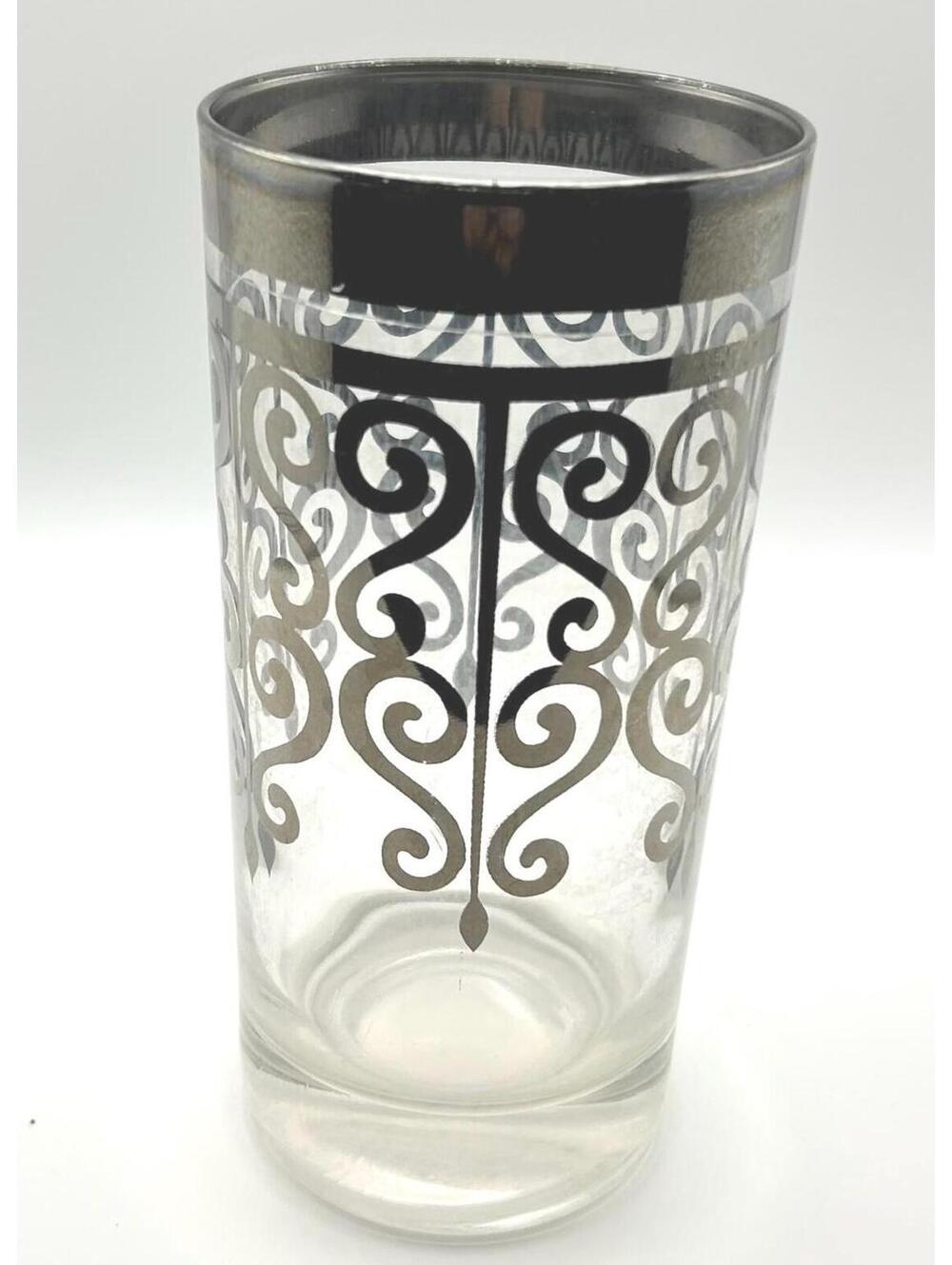 Dorothy Thorpe Platinum Band Scroll Cocktail Glass - Picture 5 of 9